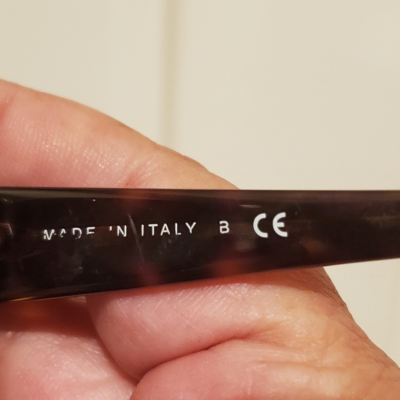 Chanel Glasses with Pearl Adornment on Tortoise Arms. All Inclusive. - Picture 6 of 6